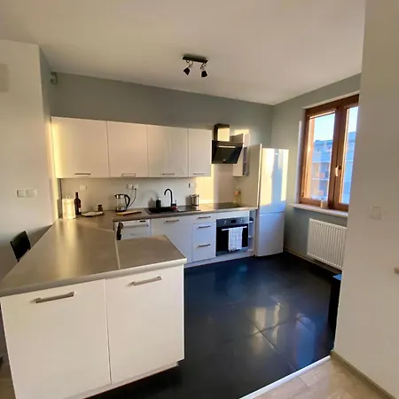 Komfortowy Z Balkonem Na Woli, 2 Апартаменты *