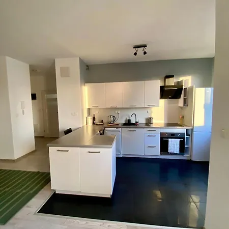 Komfortowy Z Balkonem Na Woli, 2 Apartmán Varšava