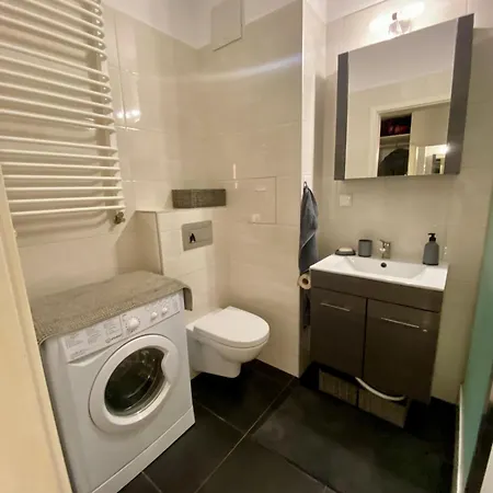 Komfortowy Z Balkonem Na Woli, 2 *