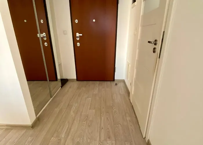 Komfortowy Z Balkonem Na Woli, 2 Apartman Varsó