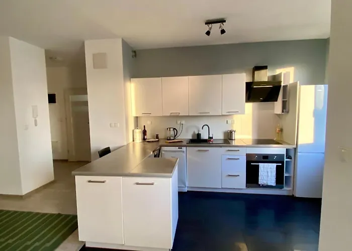 Komfortowy Z Balkonem Na Woli, 2 Apartman Varsó