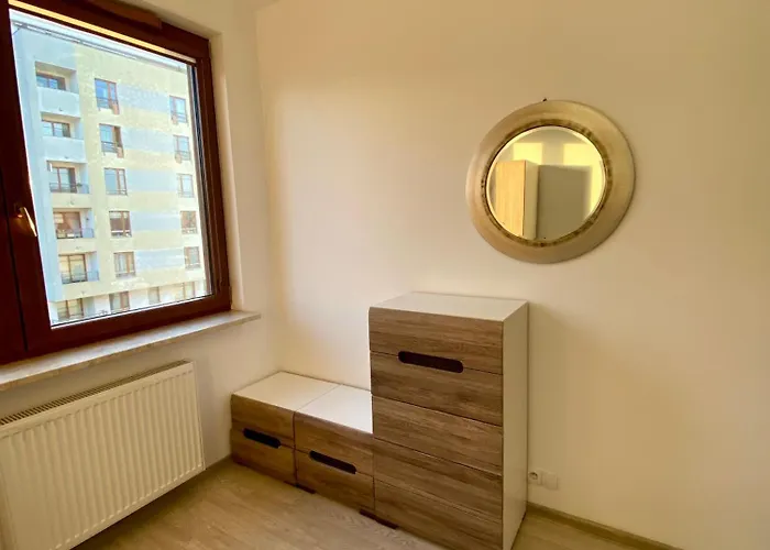 Apartament Komfortowy Z Balkonem Na Woli, 2 Warszawa