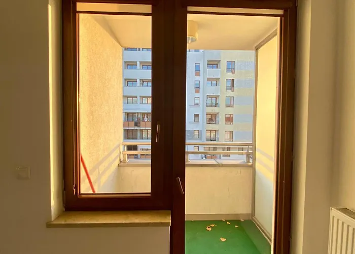 Komfortowy Z Balkonem Na Woli, 2 Apartman Varsó