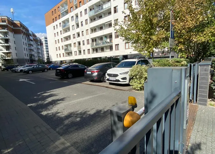 شقة Komfortowy Z Balkonem Na Woli, 2 وارسو