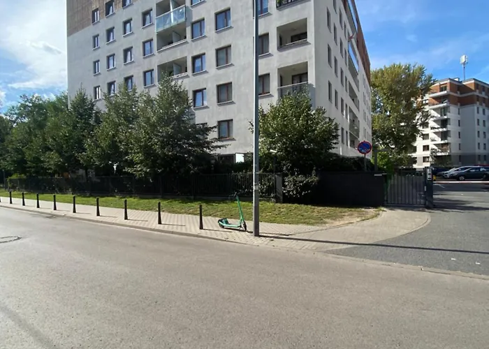 Apartament Komfortowy Z Balkonem Na Woli, 2
